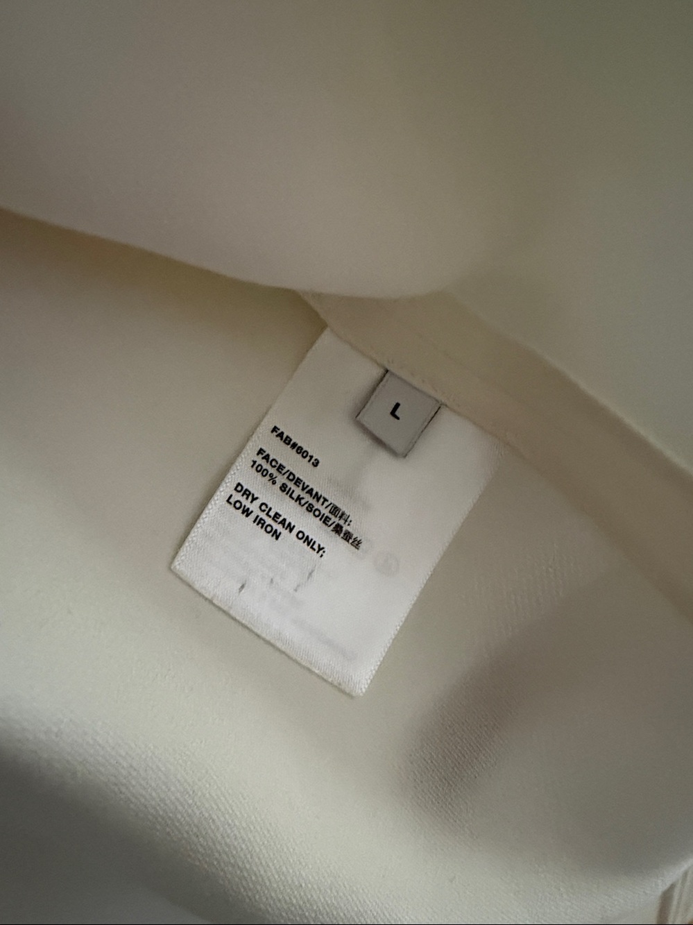 Lafayette 148 New York Women's Sleeveless Silk Button Down Blouse cream Size l - Picture 4 of 5